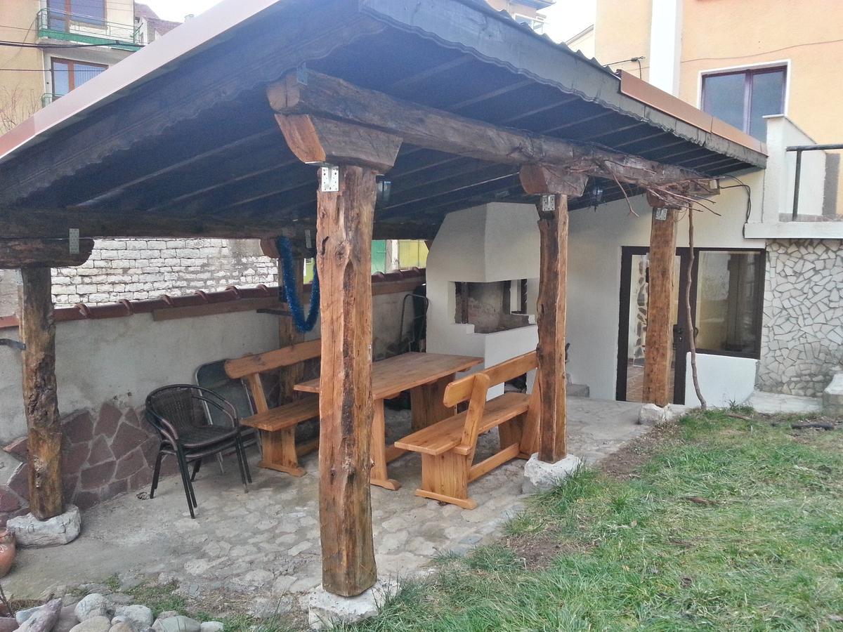 Guest House Bedrock Belogradchik Exterior photo